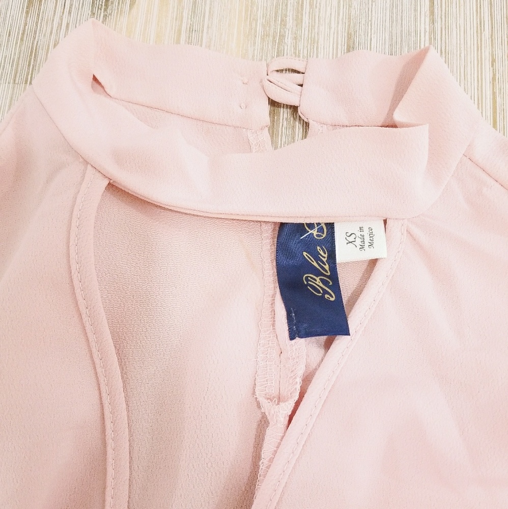 Francescas Ruffle Sleeve Blouse - Picture 5 of 6